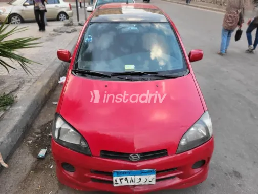 Daihatsu YRV 2003 Red Used for Sale - 3