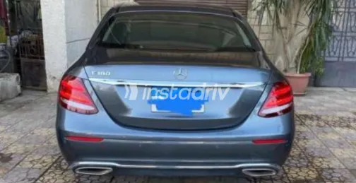 مرسيدس E 180 2019 رمادي مستعملة للبيع - 2