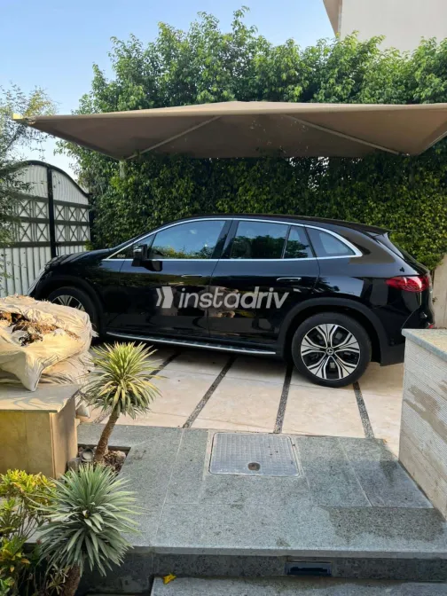 مرسيدس E 350 2024 أسود مستعملة للبيع - 2