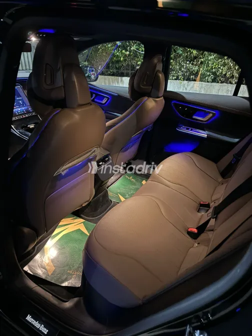 مرسيدس E 350 2024 أسود مستعملة للبيع - 4