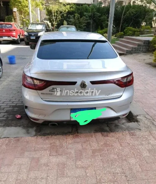 Renault Megane 2021 Gray Used for Sale - 4