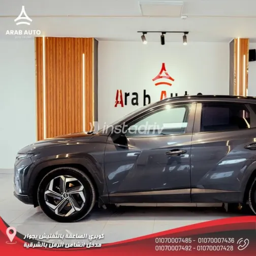 Hyundai Tucson 2023 Gray Used for Sale - 6