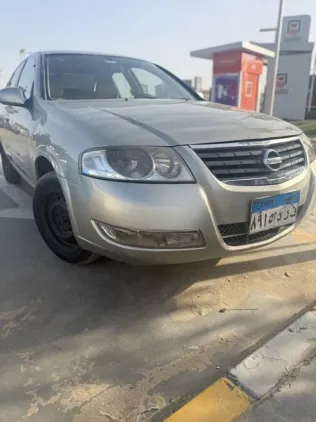 نيسان صنى 2007 أبيض مستعملة للبيع