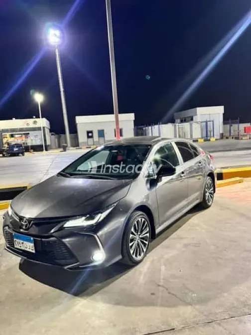 Toyota Corolla 2025 White Used for Sale - 1