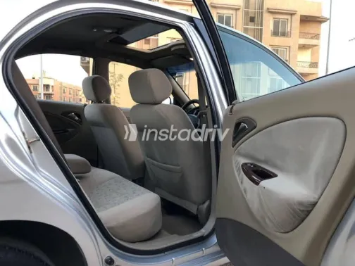 Daewoo Nubira 2001 Silver Used for Sale - 10