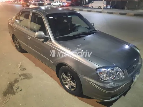 Hyundai Verna 2013 Gray Used for Sale - 5