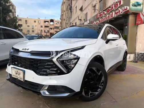 كيا سبورتاج 2023 أبيض مستعملة للبيع - 3