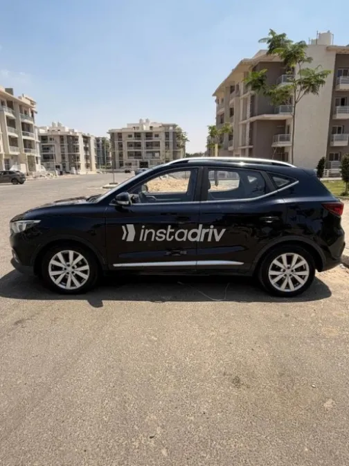 MG ZS 2020 Black Used for Sale - 2