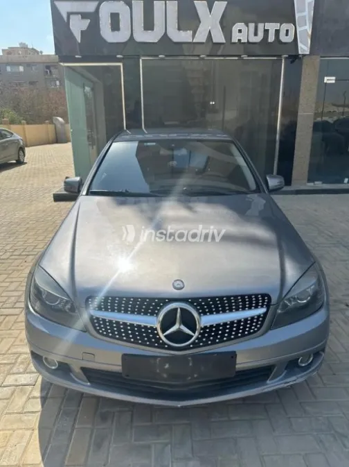 Mercedes C 180 2010 Gray Used for Sale - 2