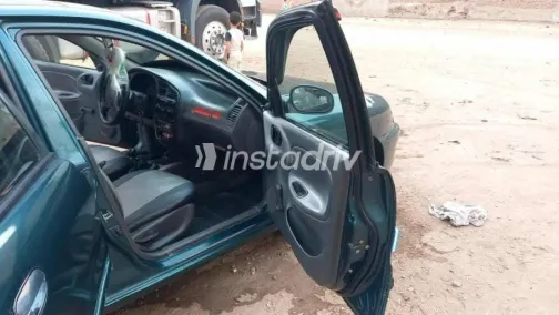 دايو لانوس 2 2003 أخضر غامق مستعملة للبيع - 8