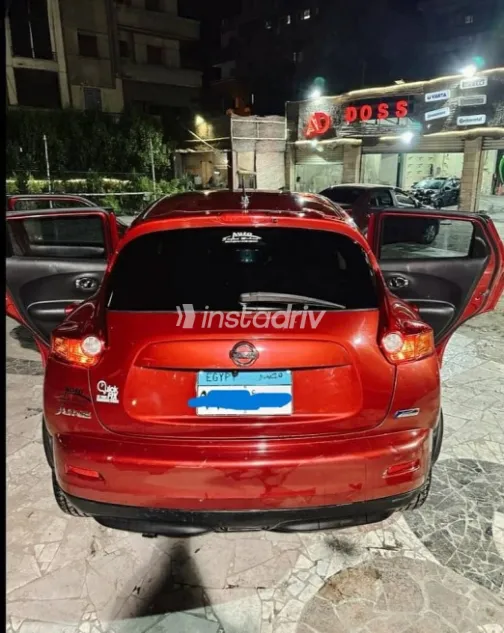 Nissan Juke 2014 Burgundy Used for Sale - 2