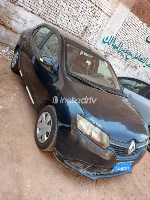 Renault Logan 2015 Black Used for Sale - 2