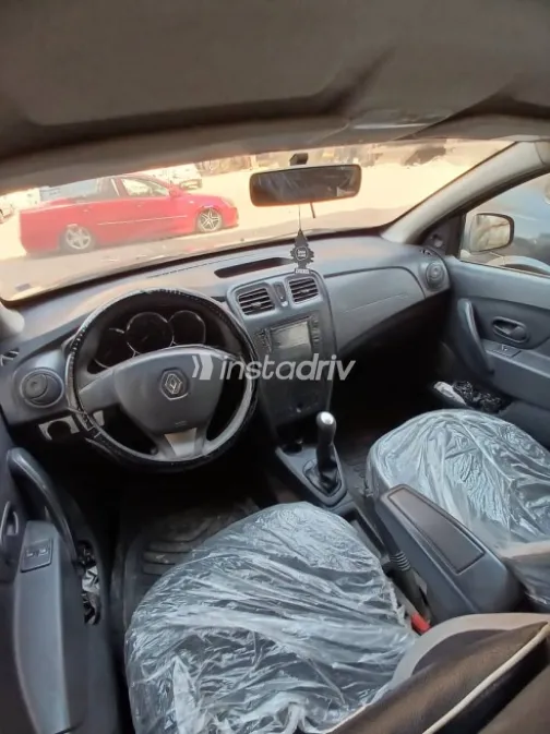 Renault Logan 2015 Black Used for Sale - 6