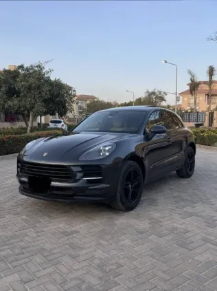 Porsche Macan 2019 Gray Used for Sale