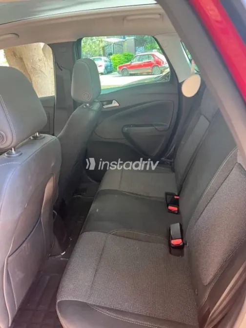 Opel Crossland 2022 White Used for Sale - 2