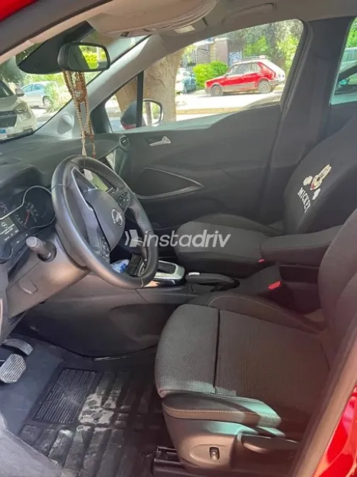 Opel Crossland 2022 White Used for Sale - 3