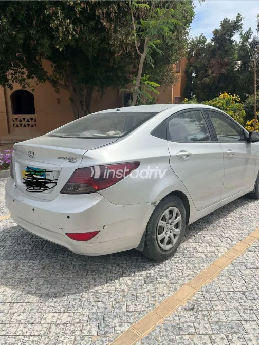 Hyundai Accent RB 2011 Silver Used for Sale - 2