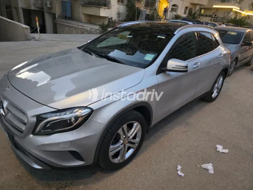 Mercedes GLA 200 2017 Silver Used for Sale - 4