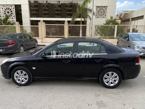 Opel Vectra 2007 White Used for Sale - 10