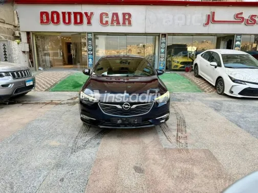 اوبل أنسيجنيا 2020 أسود مستعملة للبيع - 2