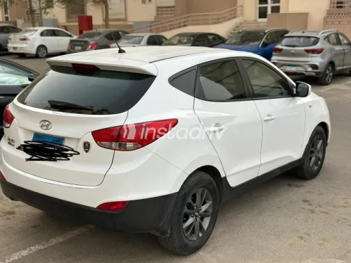 Hyundai IX 35 2016 White Used for Sale - 5