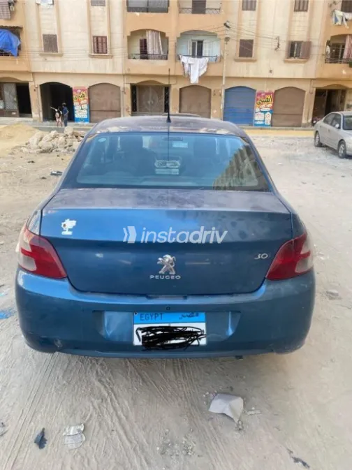 بيجو 301 2014 أزرق غامق مستعملة للبيع - 5