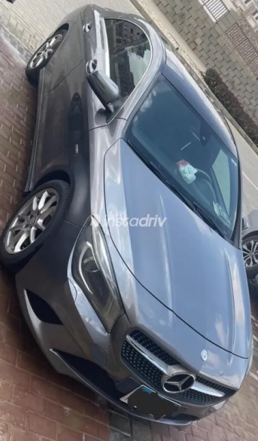 Mercedes CLA 180 2015 Gray Used for Sale - 4