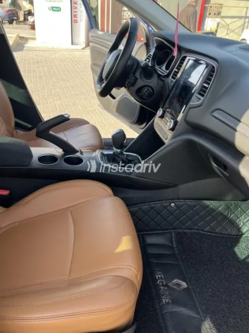 رينو ميجان 2021 أبيض مستعملة للبيع - 6