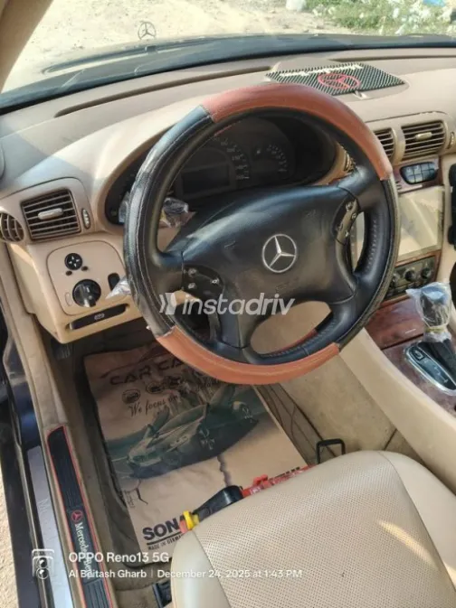 Mercedes C 180 2003 Dark Blue Used for Sale - 9