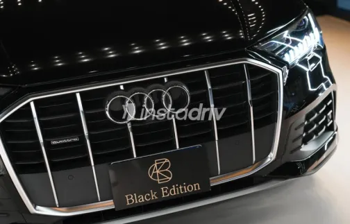 Audi Q7 2023 Black Used for Sale - 9