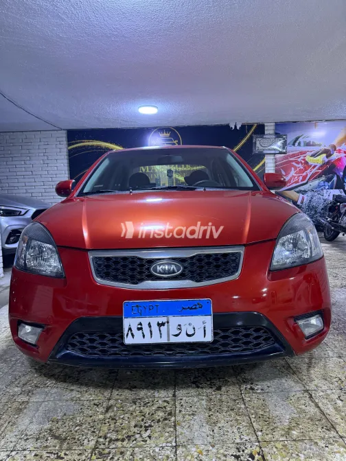Kia Rio 2011 Red Used for Sale - 9