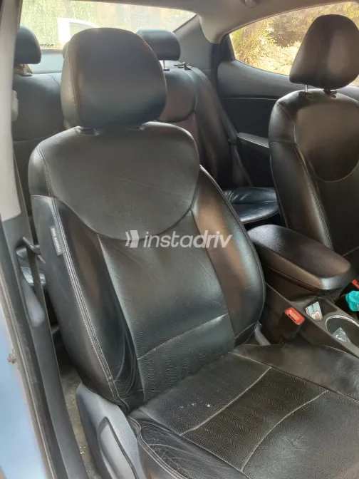 Hyundai Avante 2011 White Used for Sale - 4