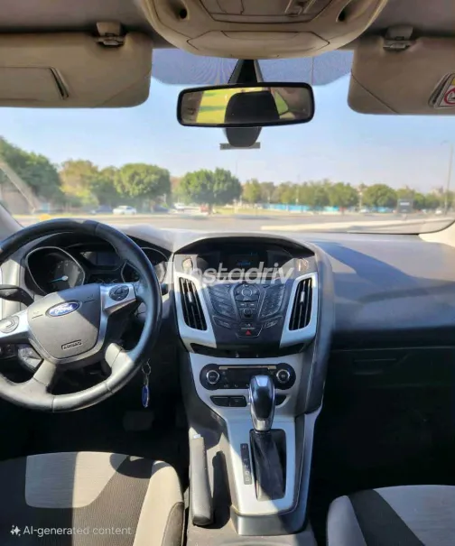 Ford Focus 2014 Silver Used for Sale - 4