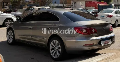Volkswagen Passat 2010 Gold Used for Sale - 5