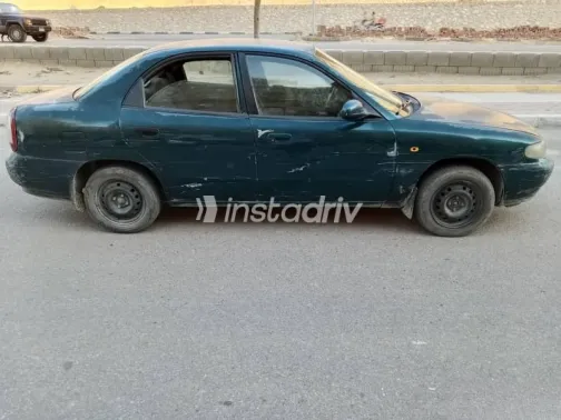 Daewoo Nubira 1999 White Used for Sale - 1