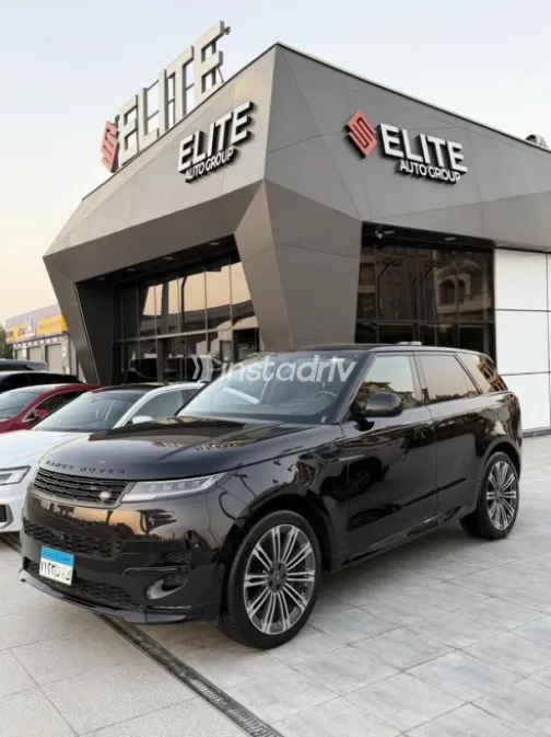 لاند روفر رنج روفر سبورت 2023 أسود مستعملة للبيع - 1
