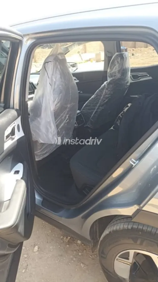 Kia Sportage 2024 Gray Used for Sale - 3