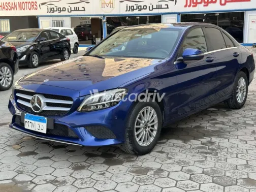 Mercedes C 180 2020 Dark Blue Used for Sale - 1