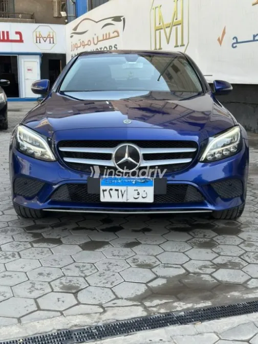 Mercedes C 180 2020 Dark Blue Used for Sale - 3