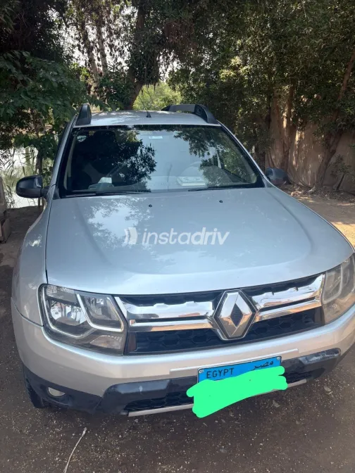 Renault Duster 2018 Silver Used for Sale - 4