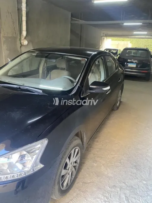Nissan Sentra 2023 White Used for Sale - 4