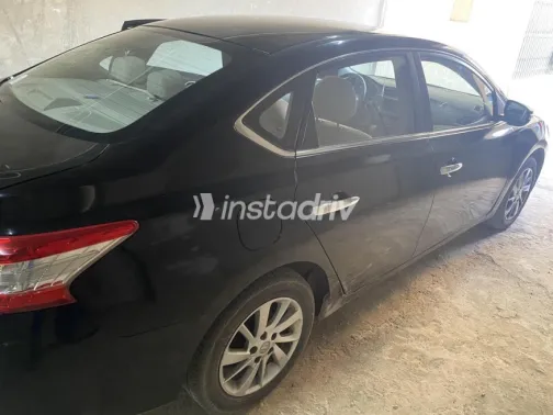 Nissan Sentra 2023 White Used for Sale - 8