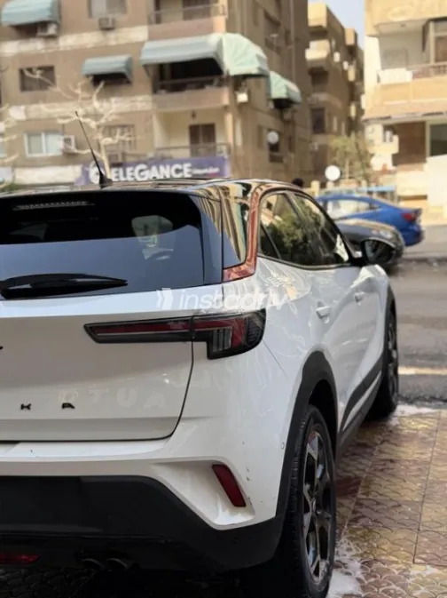 Opel Mokka 2022 White Used for Sale - 5