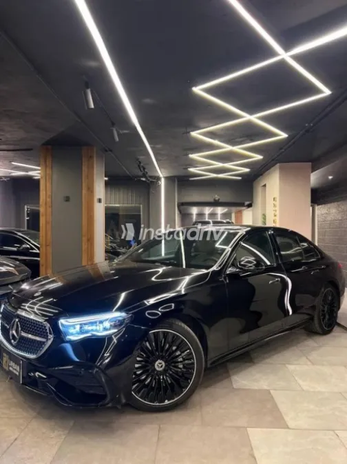 Mercedes 200 2024 Black Used for Sale - 1