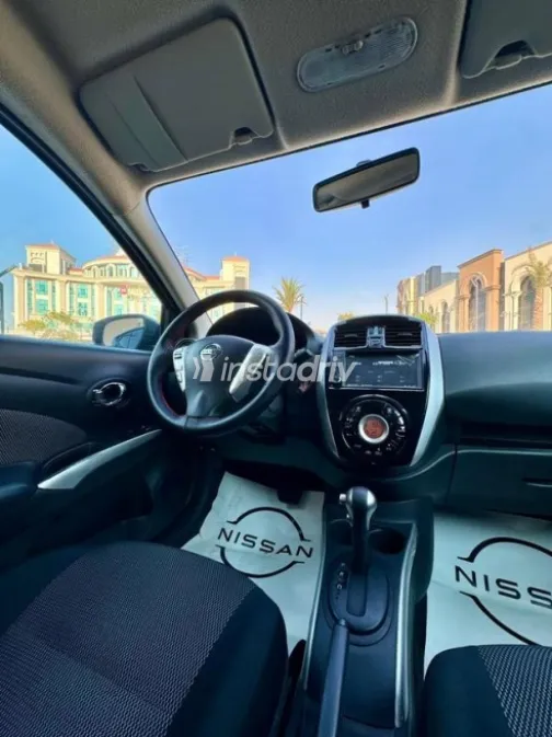 Nissan Sunny 2022 Black Used for Sale - 10
