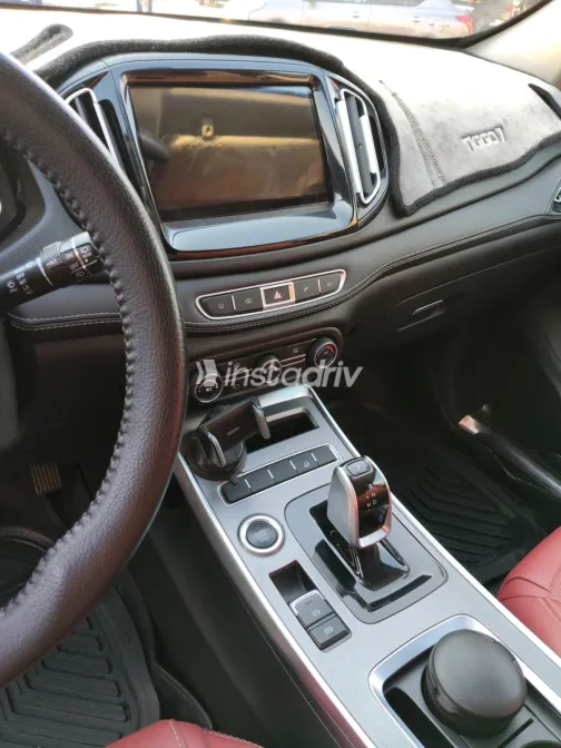 شيرى تيجو 7 2025 ذهبي مستعملة للبيع - 4