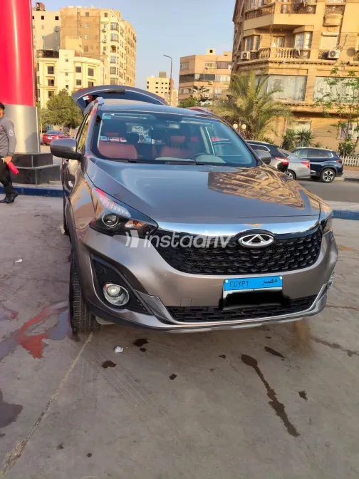 شيرى تيجو 7 2025 ذهبي مستعملة للبيع - 5