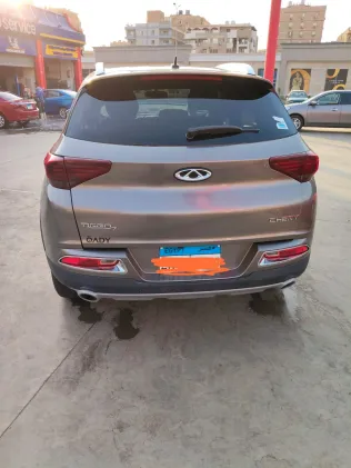 شيرى تيجو 7 2025 ذهبي مستعملة للبيع