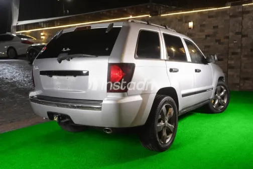Jeep Grand Cherokee 2007 White Used for Sale - 4