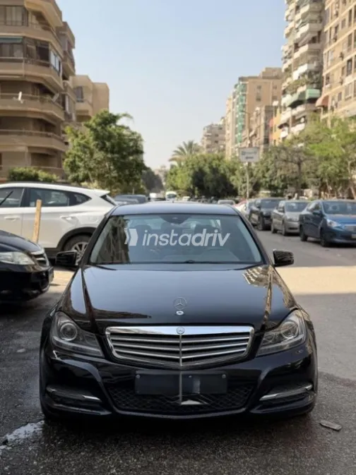 Mercedes C 180 2012 Black Used for Sale - 3
